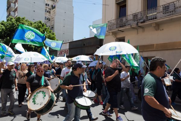 2016-12-29-marcha-por-bono-fin-de-an%cc%83o-16